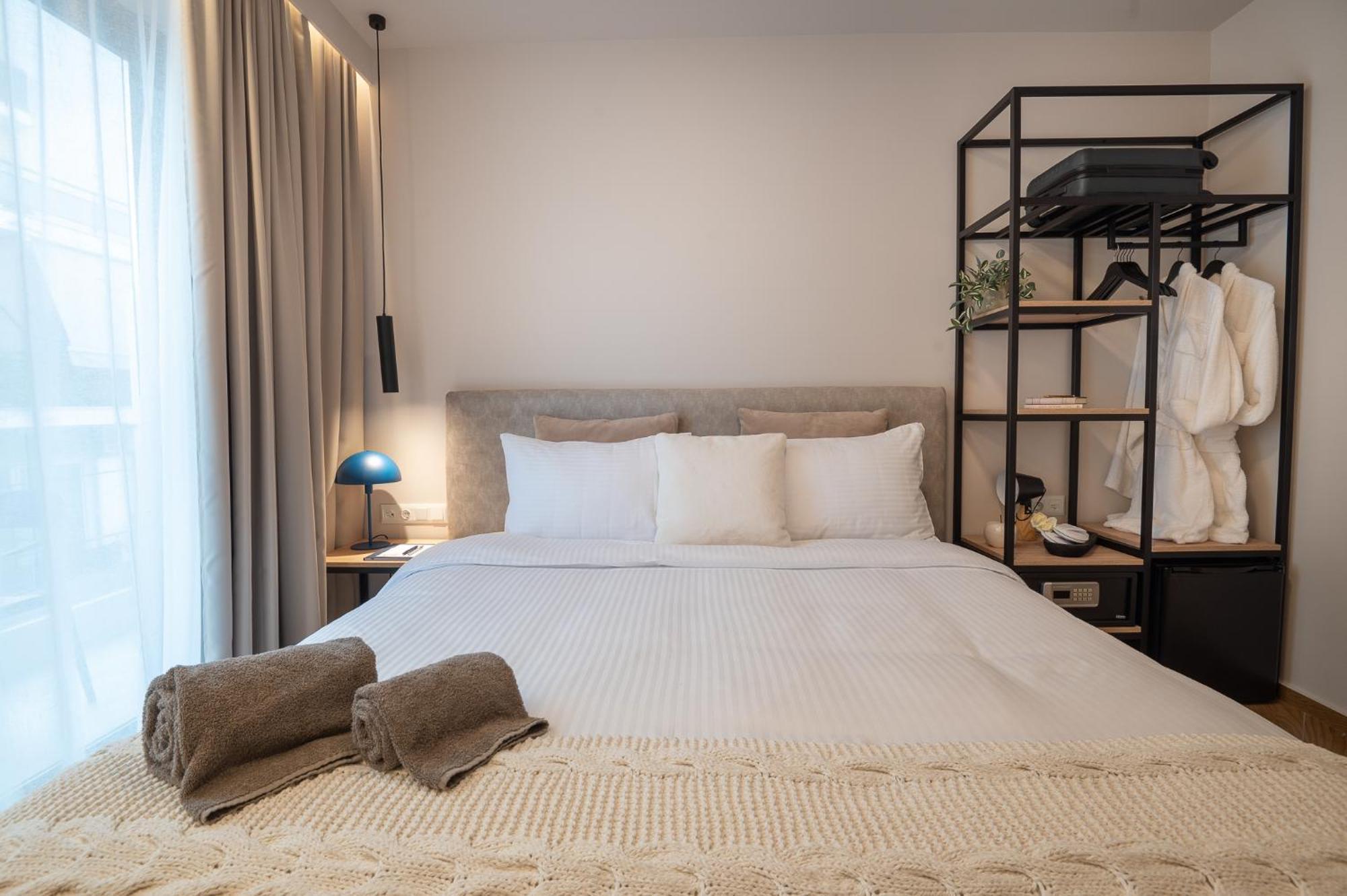 Ira - Ηρα Hotel 卡拉马塔 外观 照片